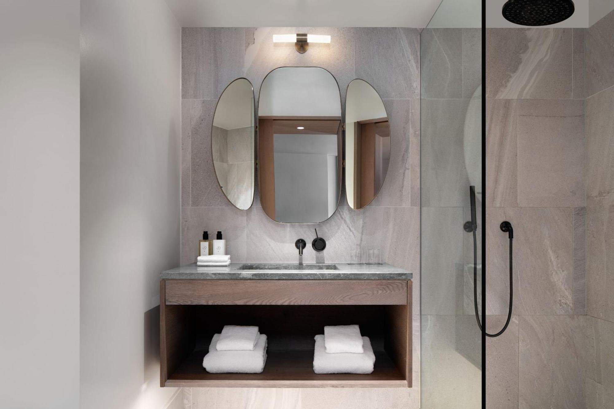 伦敦 The Stratford, Autograph Collection酒店 外观 照片 Bathroom